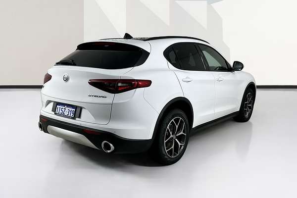 2019 Alfa Romeo STELVIO  949