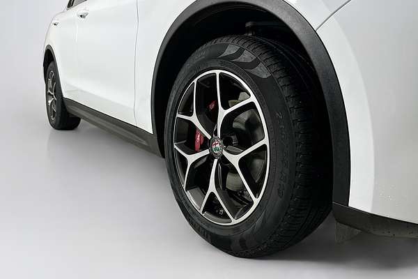 2019 Alfa Romeo STELVIO  949
