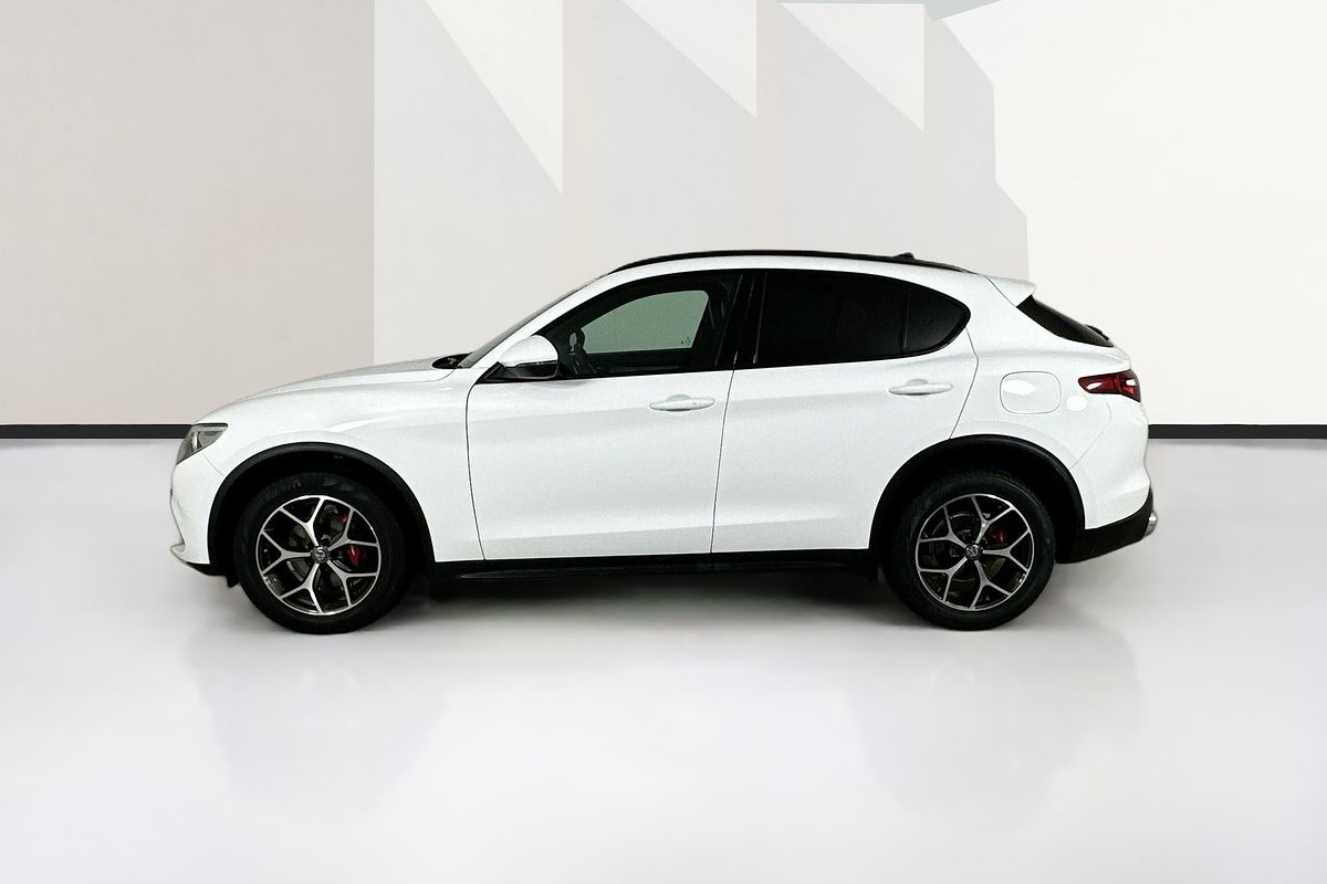 2019 Alfa Romeo STELVIO  949