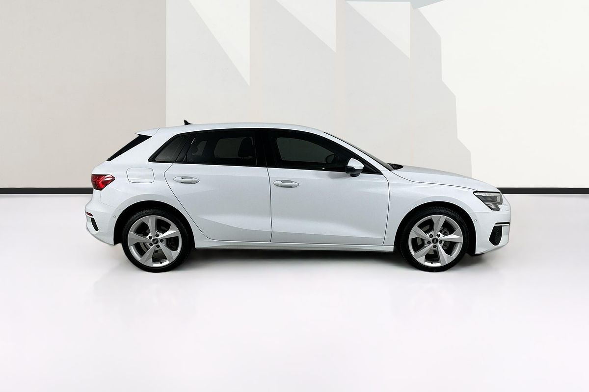 2022 Audi A3 35 TFSI MHEV 8Y MY22