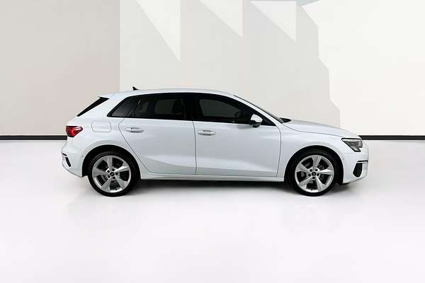 2022 Audi A3 35 TFSI MHEV 8Y MY22