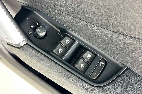 2020 Audi Q2 35 TFSI DESIGN (1.4 TFSI) GA MY20