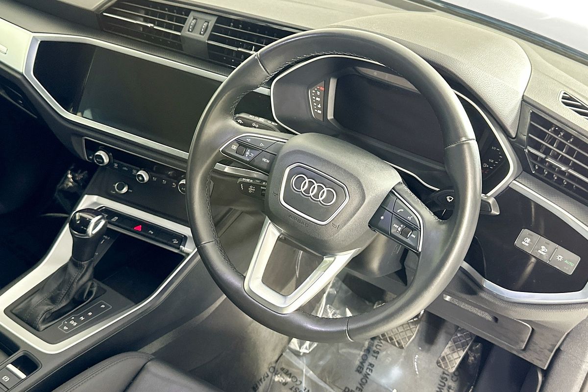 2022 Audi Q3 35 TFSI S LINE F3 MY22