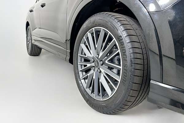 2022 Audi Q3 35 TFSI S LINE F3 MY22