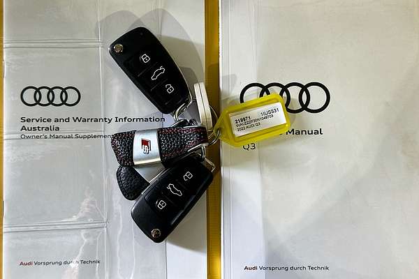 2022 Audi Q3 35 TFSI S LINE F3 MY22