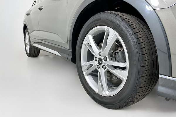 2023 Audi Q3 35 TFSI S LINE F3 MY24