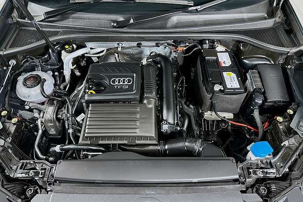 2023 Audi Q3 35 TFSI S LINE F3 MY24