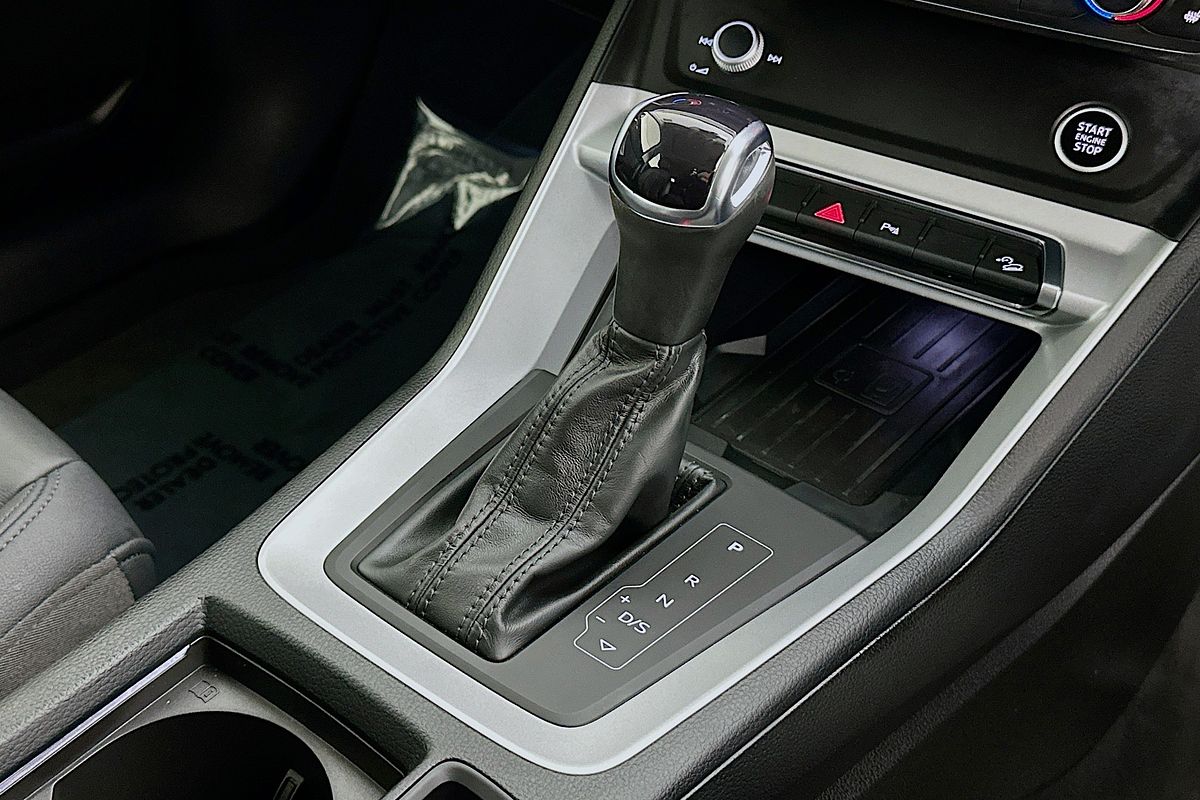 2022 Audi Q3 35 TFSI S LINE F3 MY22