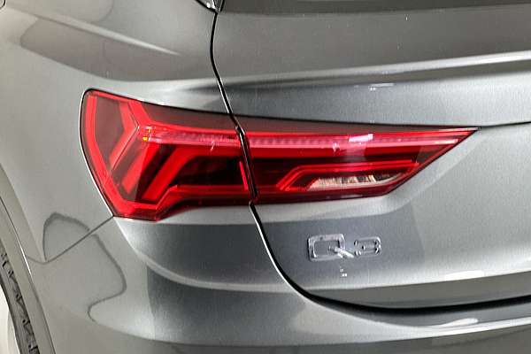 2023 Audi Q3 35 TFSI S LINE F3 MY23