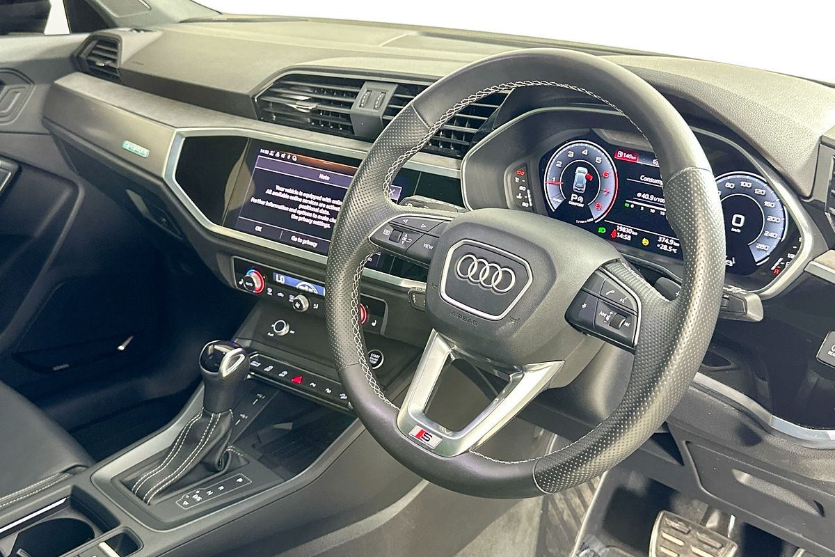 2022 Audi Q3 40 TFSI QUATTRO S LINE F3 MY23