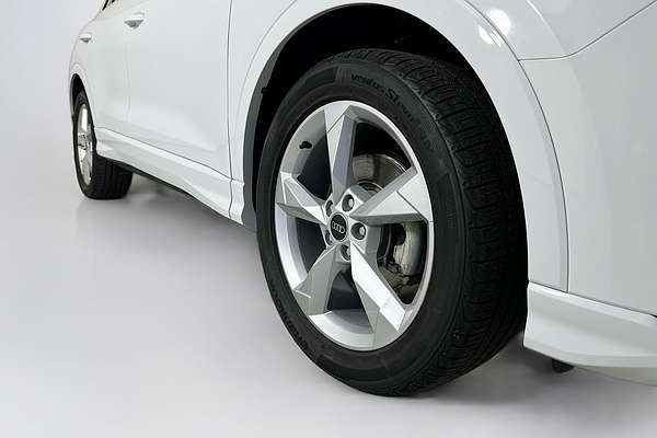 2022 Audi Q3 35 TFSI F3 MY22