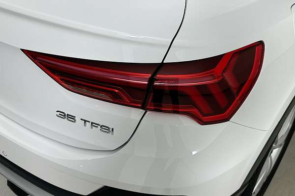 2021 Audi Q3 35 TFSI S LINE F3 MY22