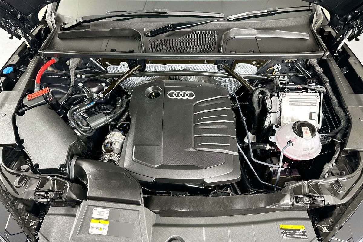 2022 Audi Q5 40 TDI QUATTRO S LINE MHEV FY MY23