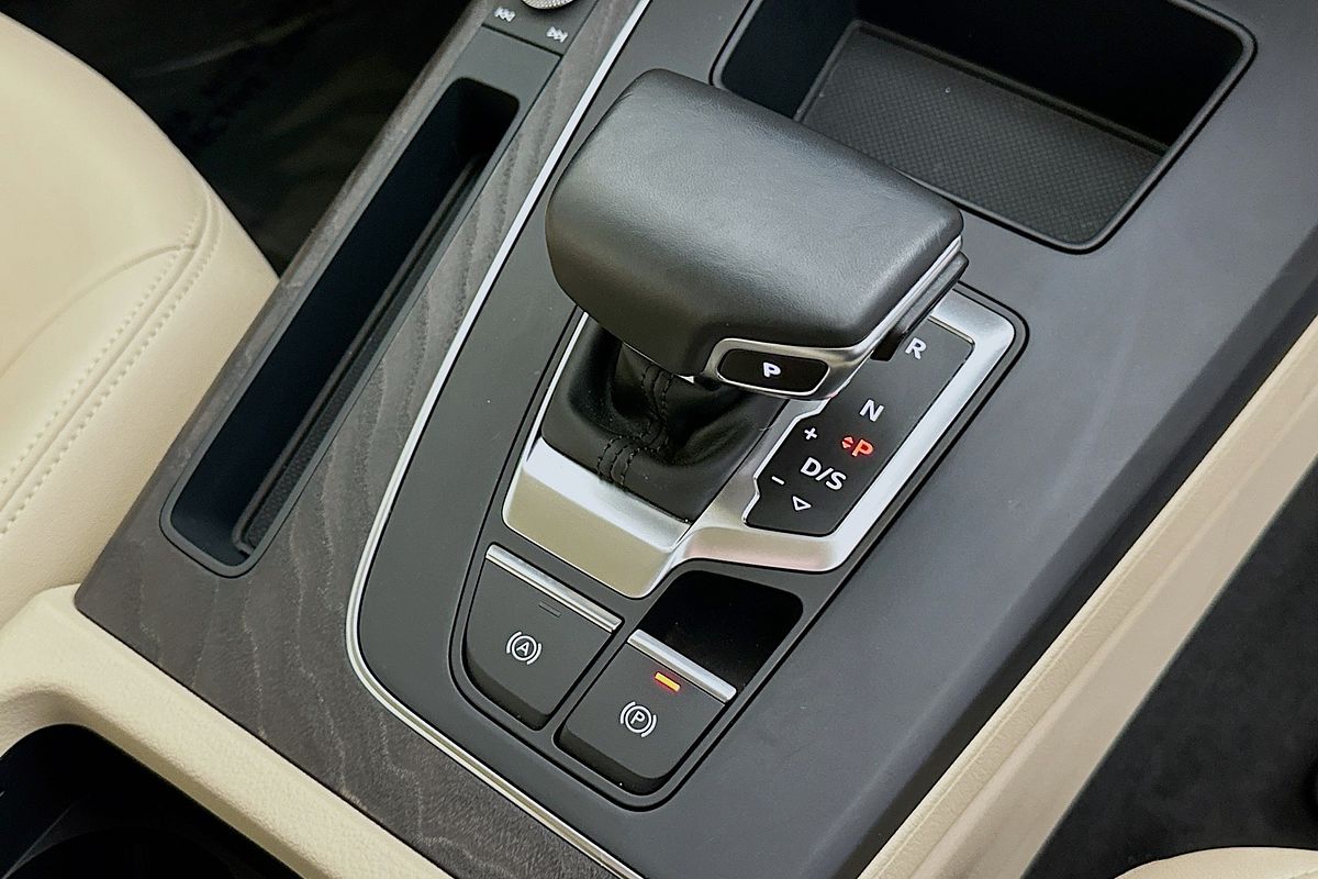 2021 Audi Q5 40 TDI QUATTRO S LINE MHEV FY MY21