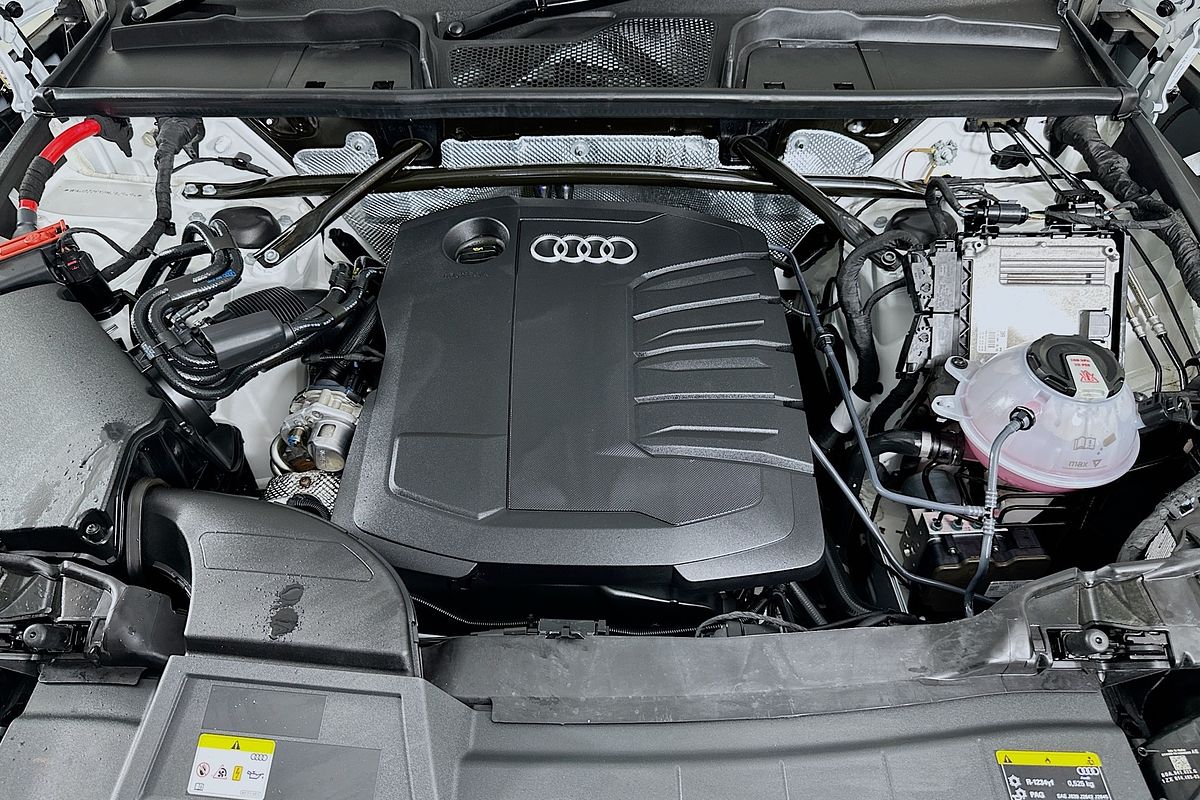 2021 Audi Q5 40 TDI QUATTRO S LINE MHEV FY MY21
