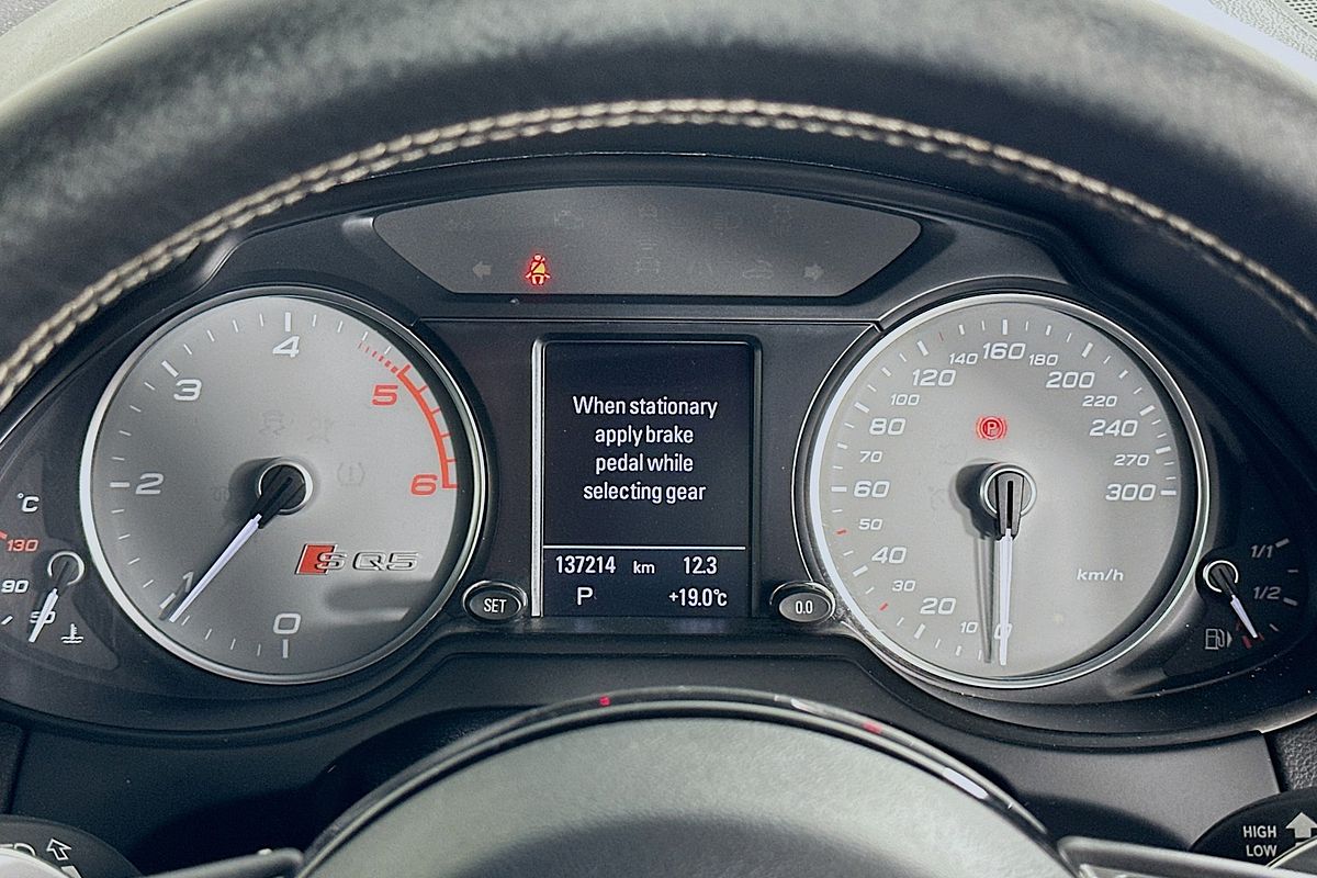 2016 Audi SQ5 3.0 TDI QUATTRO 8R MY16