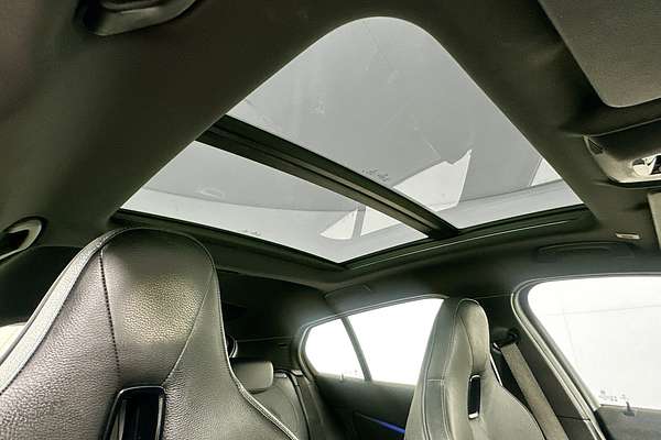 2020 BMW 1 M135i xDRIVE F40