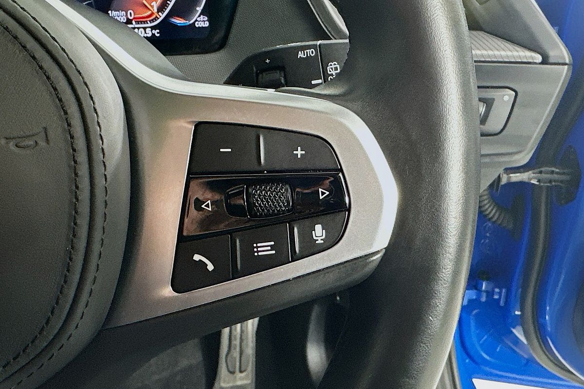 2022 BMW 1 18i M SPORT F40