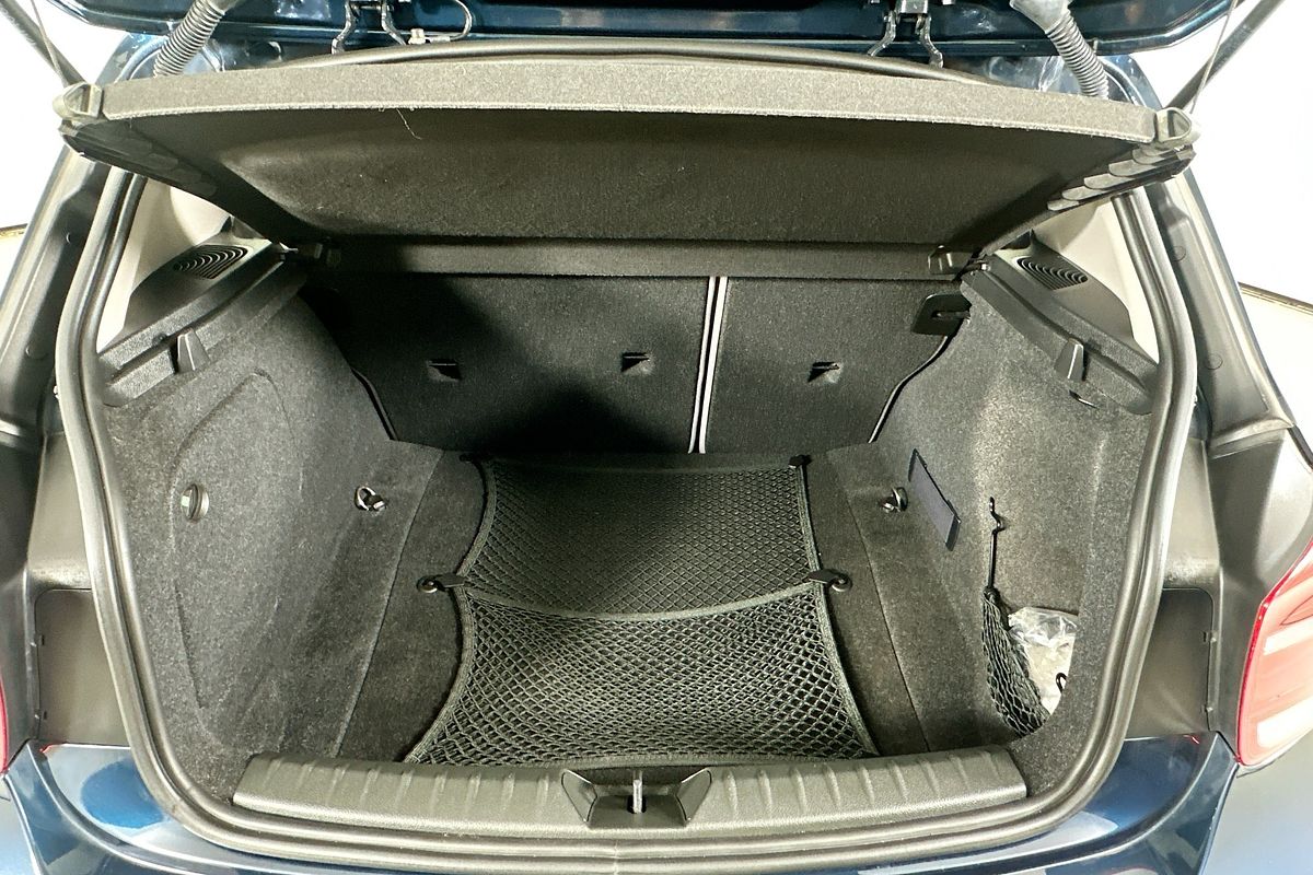 2014 BMW 1 18i F20 MY13