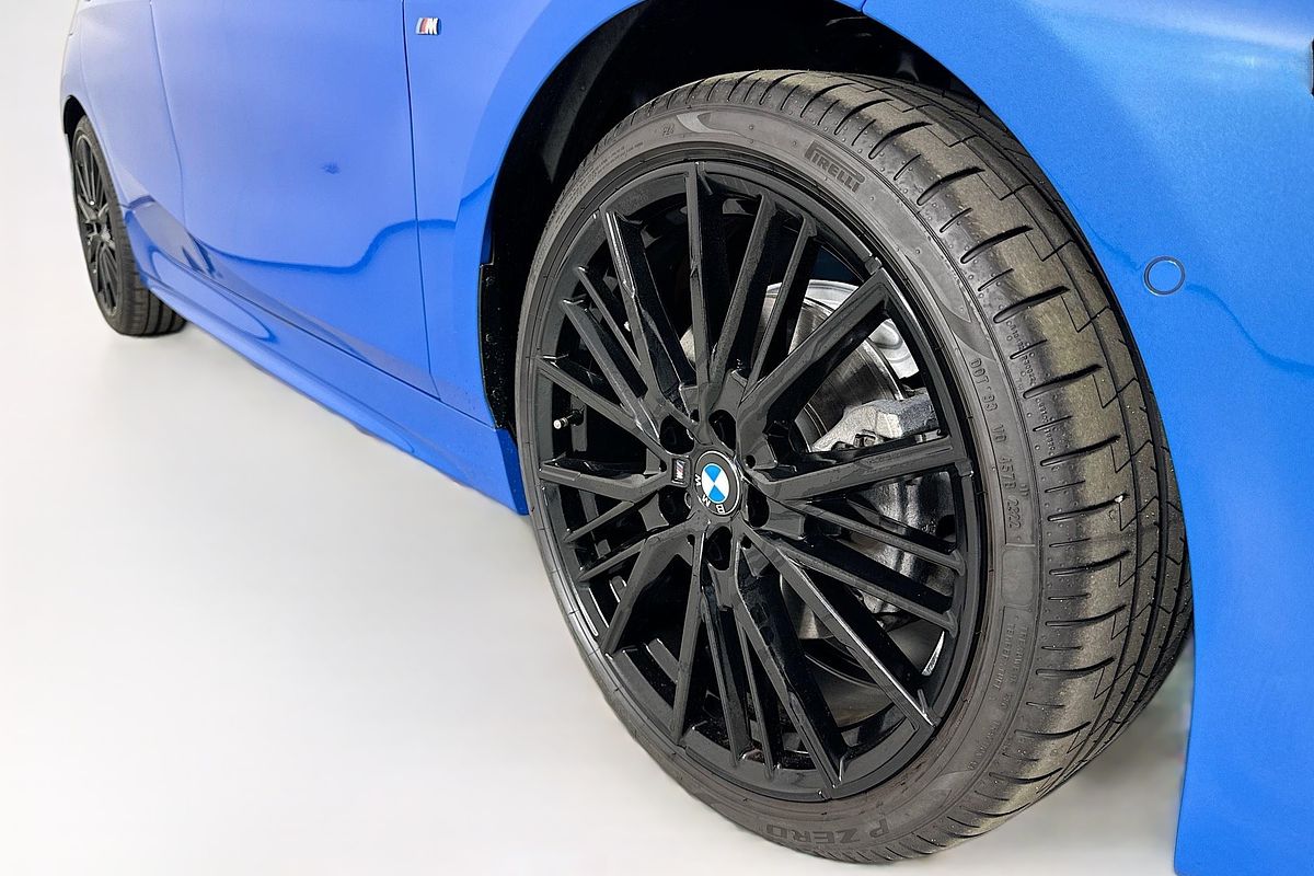 2022 BMW 1 18i M SPORT F40