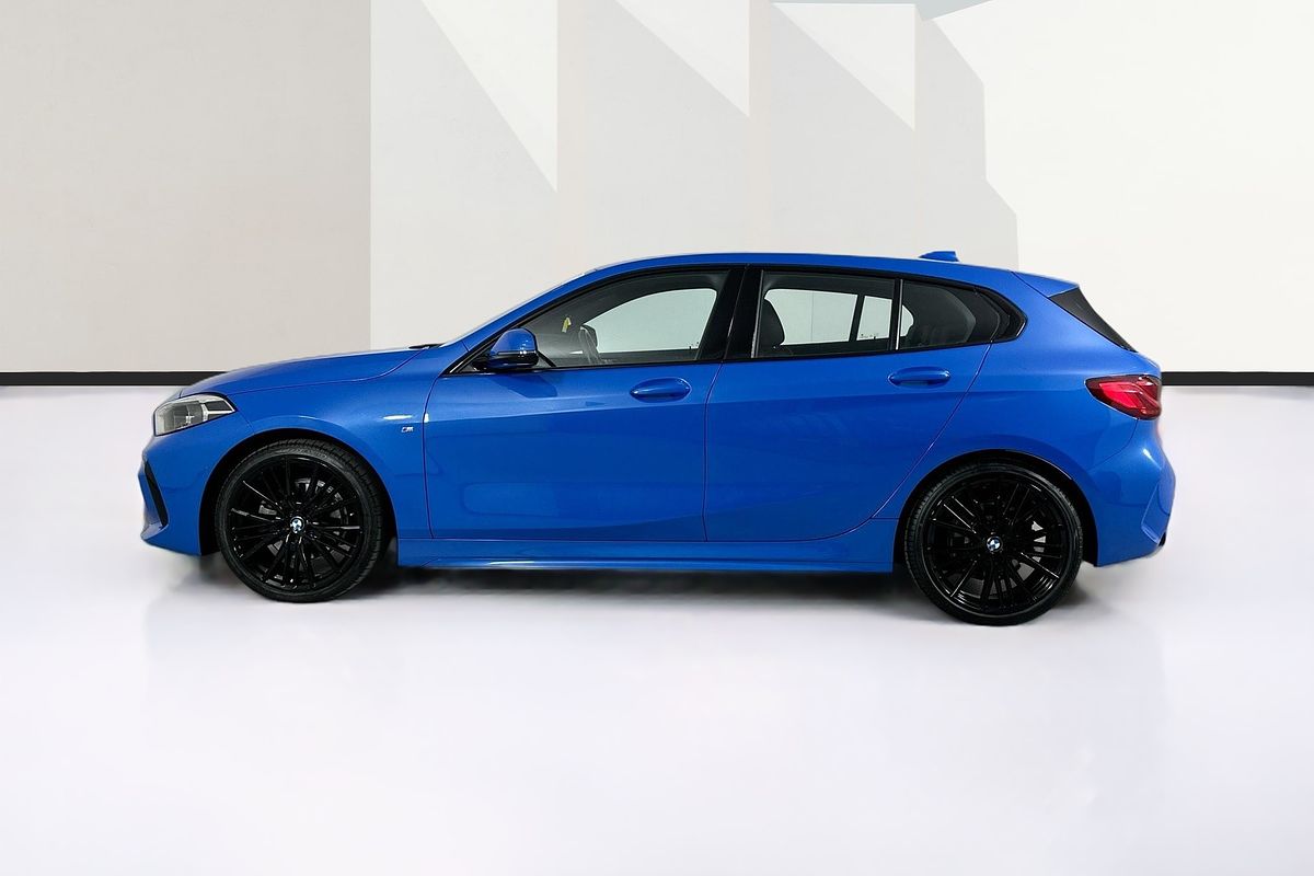 2022 BMW 1 18i M SPORT F40