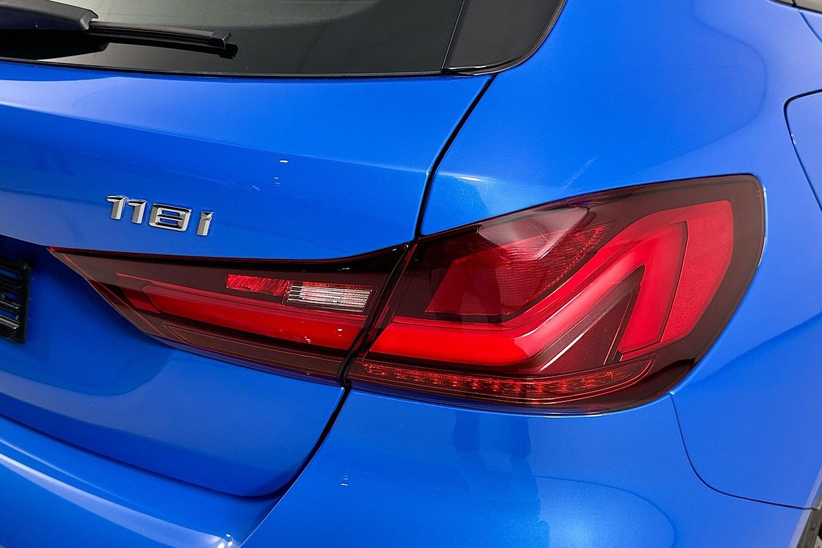 2022 BMW 1 18i M SPORT F40