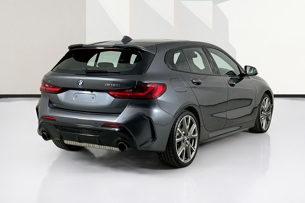 2021 BMW 1 M135i xDRIVE F40