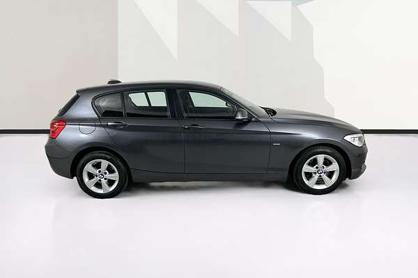 2016 BMW 1 18i SPORT LINE F20 LCI
