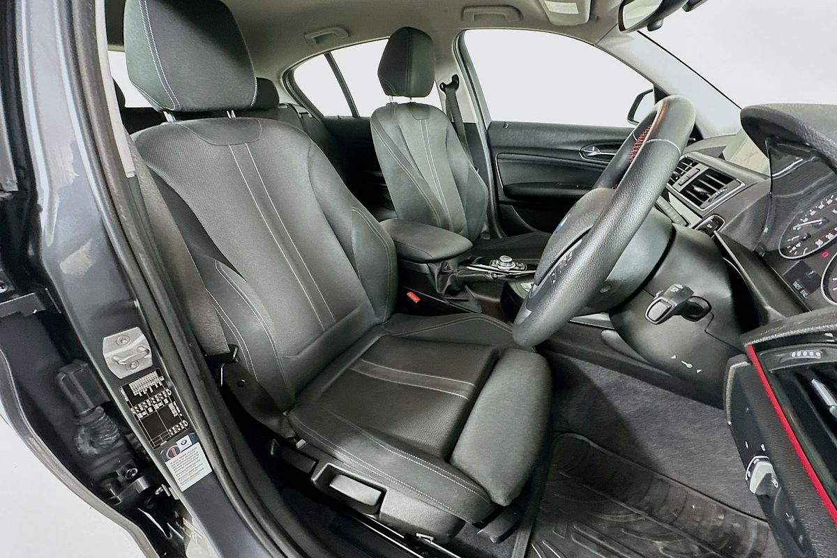 2015 BMW 1 18i SPORT LINE F20 MY15