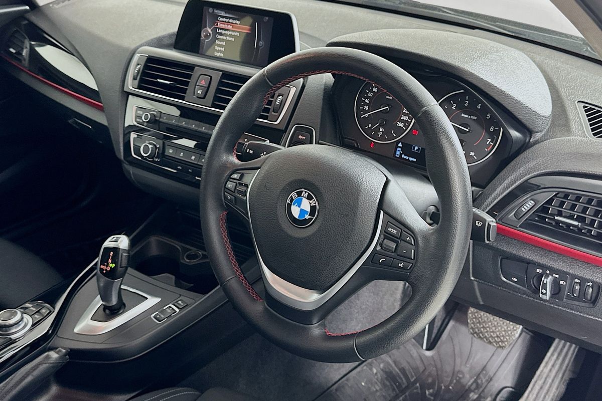 2015 BMW 1 18i SPORT LINE F20 MY15