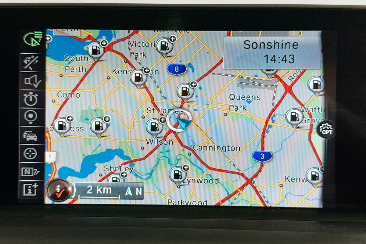 2016 BMW 1 18i SPORT LINE F20 LCI