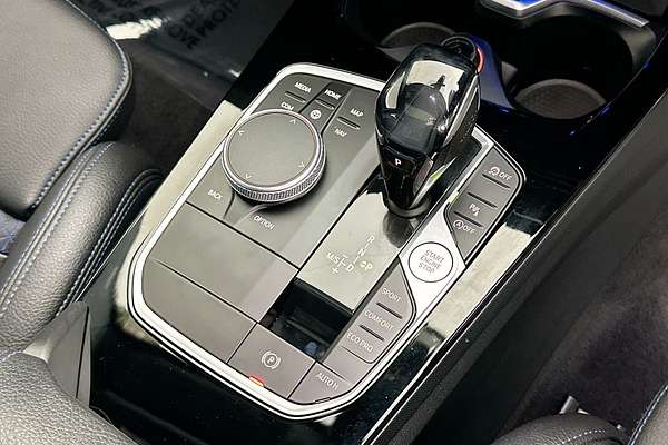 2021 BMW 1 18i M SPORT F40