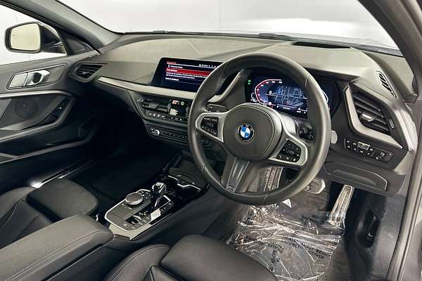 2020 BMW 1 18i M SPORT F40