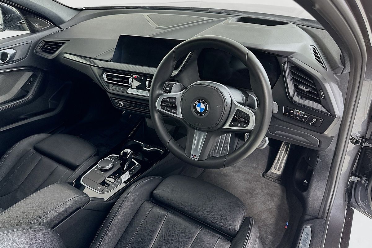 2021 BMW 1 M135i xDRIVE F40