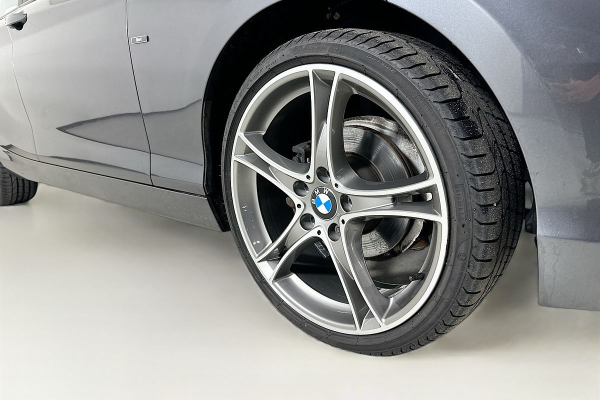2015 BMW 1 18i SPORT LINE F20 MY15