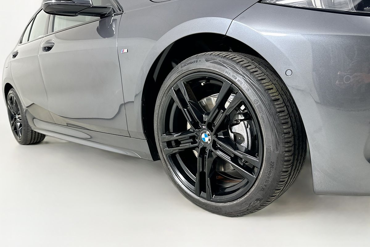 2020 BMW 1 18i M SPORT F40