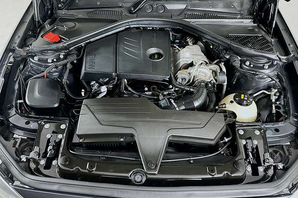 2015 BMW 1 18i SPORT LINE F20 MY15