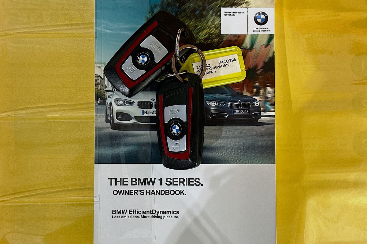 2015 BMW 1 18i SPORT LINE F20 MY15