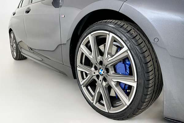 2021 BMW 1 M135i xDRIVE F40