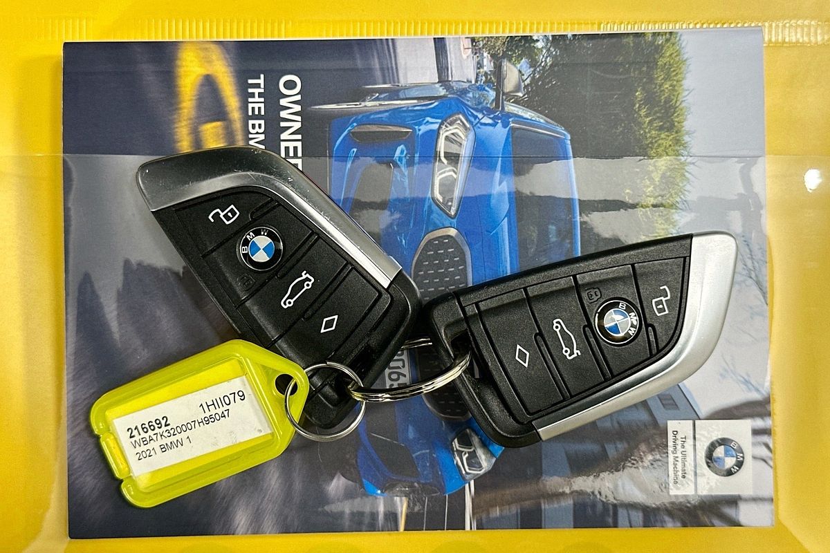 2021 BMW 1 18i M SPORT F40