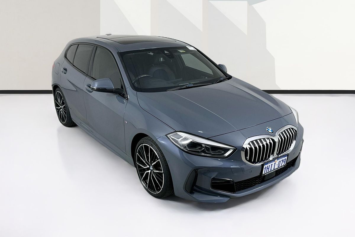 2021 BMW 1 18i M SPORT F40