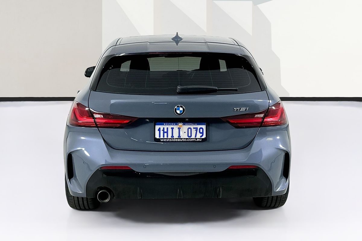 2021 BMW 1 18i M SPORT F40
