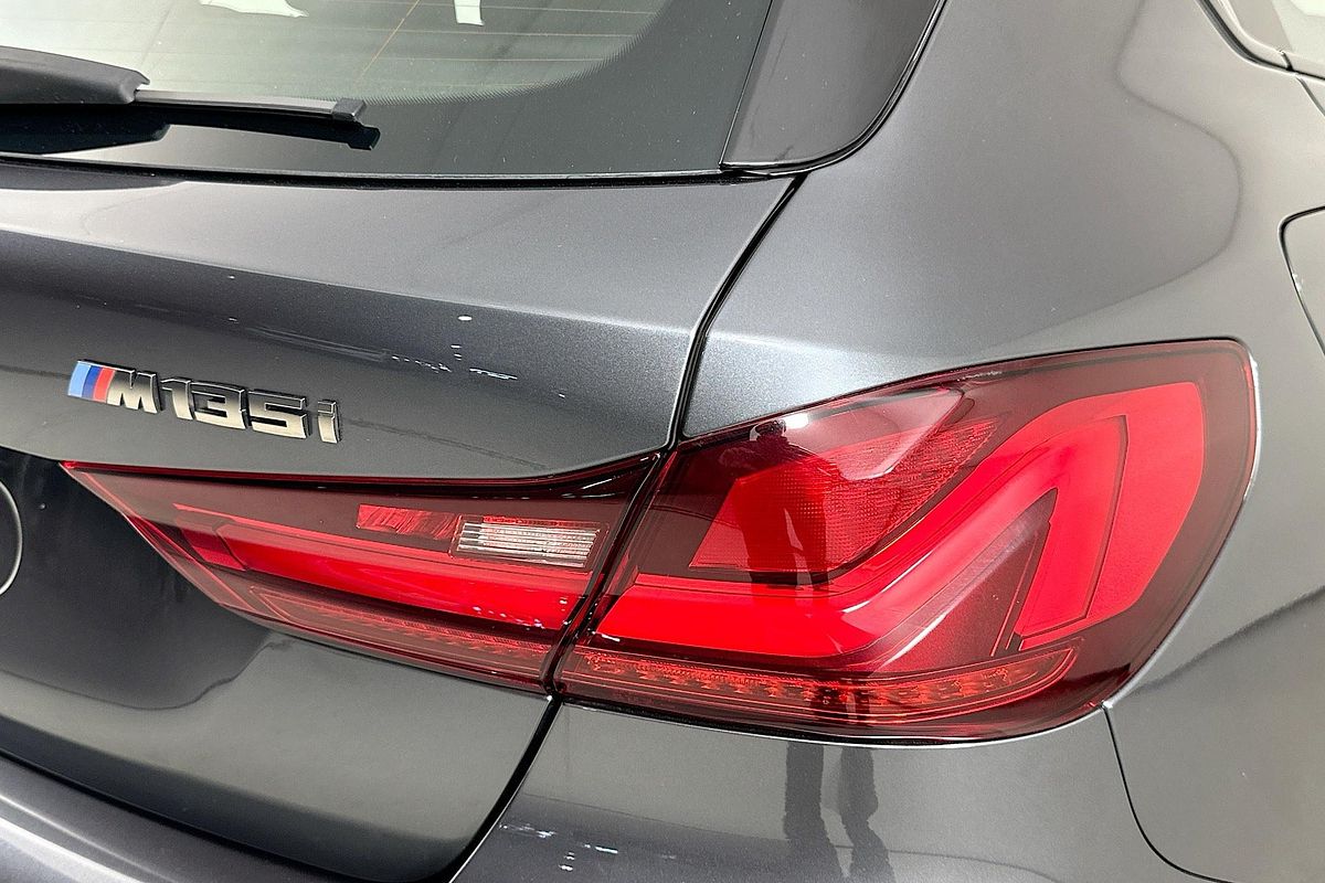2021 BMW 1 M135i xDRIVE F40