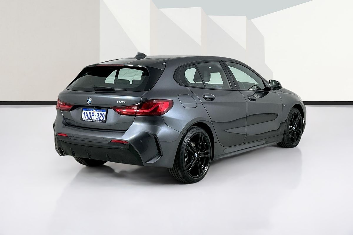 2020 BMW 1 18i M SPORT F40