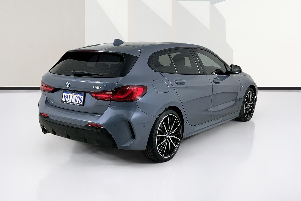 2021 BMW 1 18i M SPORT F40