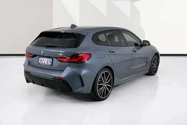 2021 BMW 1 18i M SPORT F40