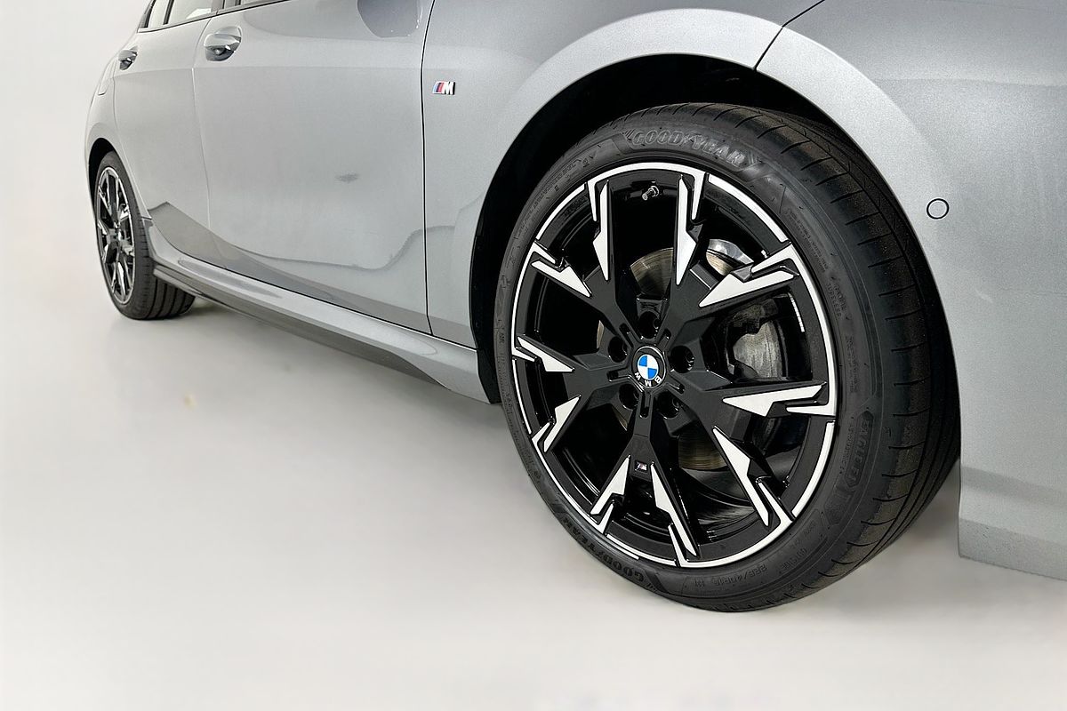 2024 BMW 1 Series 118 M Sport F70