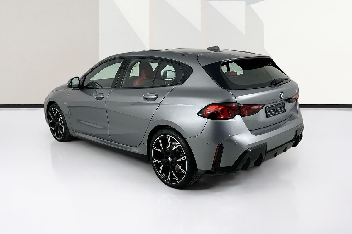 2024 BMW 1 Series 118 M Sport F70