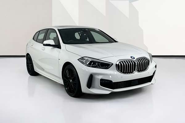2022 BMW 1 18i M SPORT F40