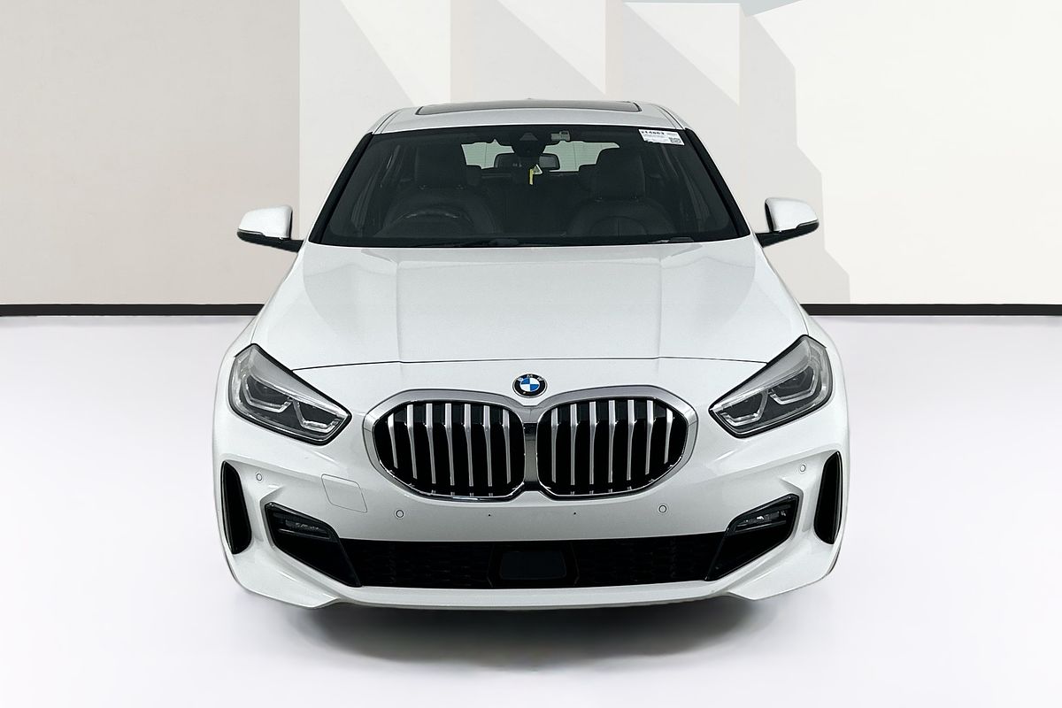 2022 BMW 1 18i M SPORT F40